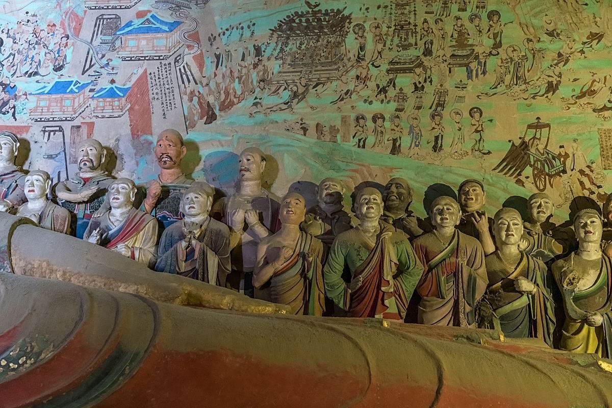 Mogao Caves 01